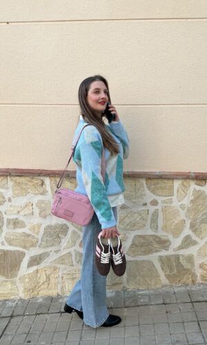 Bolso de nylon rosa.Comprar bolso de nylon con bolsillos.Gabalda