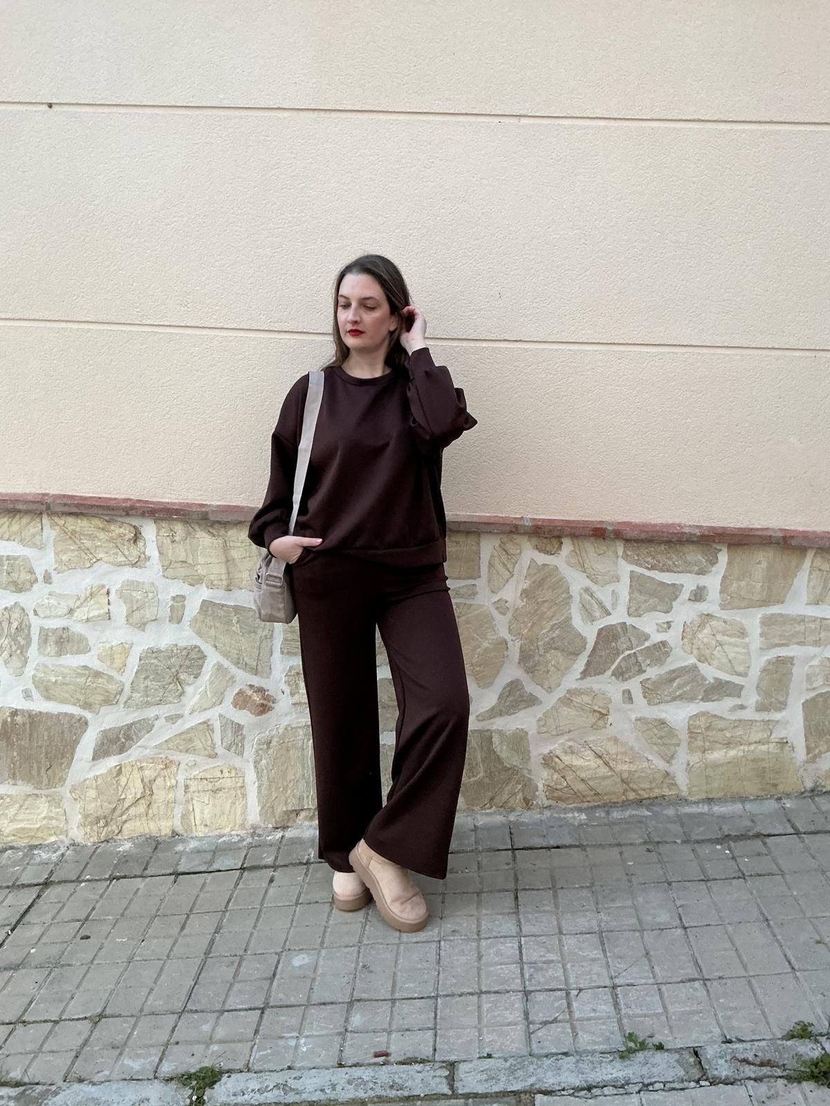 Conjunto casual beige. Comprar conjunto casual de chica.Gabalda Conjunto casual beige. Comprar conjunto casual de chica.Gabalda