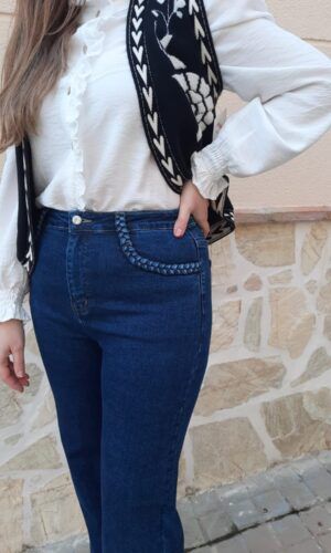 Vaquero recto con adorno en bolsillo.Comprar vaquero Gabalda17